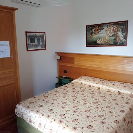 Hotel Sottovento Sant'Egidio del Monte Albino Exterior photo