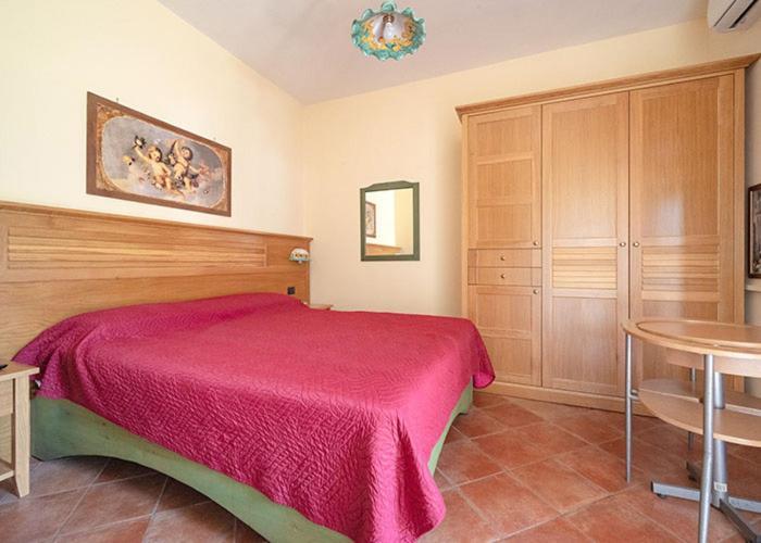 Hotel Sottovento Sant'Egidio del Monte Albino Exterior photo